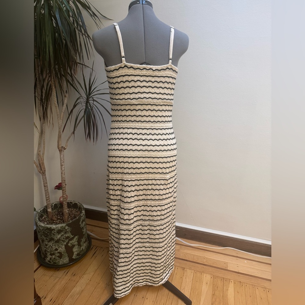 Hollister Crochet Knit Striped Maxi Dress Cream & Navy Blue - Picture 2 of 7